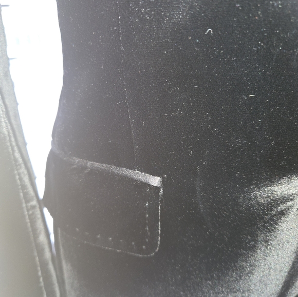 Dolce & Gabbana (D&G) velvet tuxedo blazer. EUC Size 42 - Picture 4 of 14